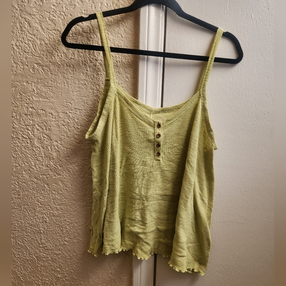American Eagle- Textured Henley Tank Top - Picture 3 of 8